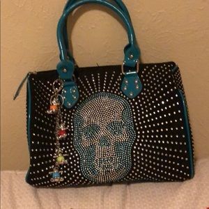 Sparkle skull purse